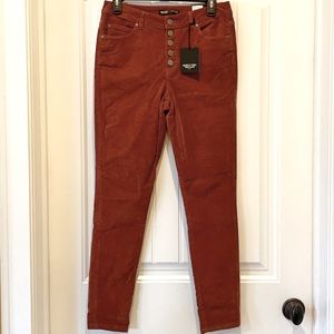 Vera Wang High-Rise Skinny Cords,  NWT